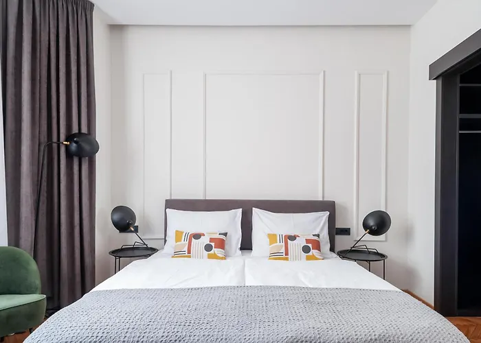Loox Boutique Apartments Gunduliceva